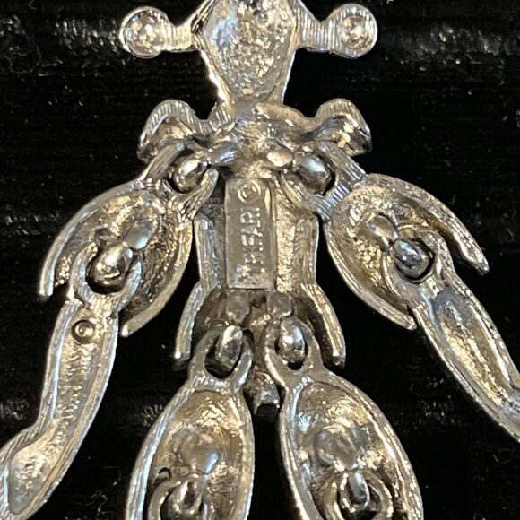 Vintage Rare HTF Silvertone Trifari Articulated Clown Jester Pendant - Picture 4 of 5